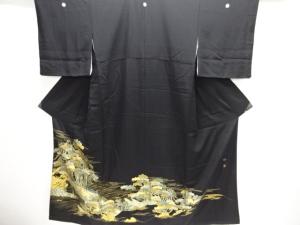 作家物　箔置橋に松模様留袖（比翼付き）